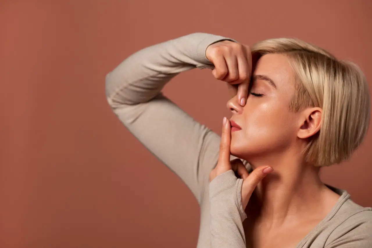 Cacosmia: il segnale sottovalutato che potrebbe mettere a rischio l’olfatto