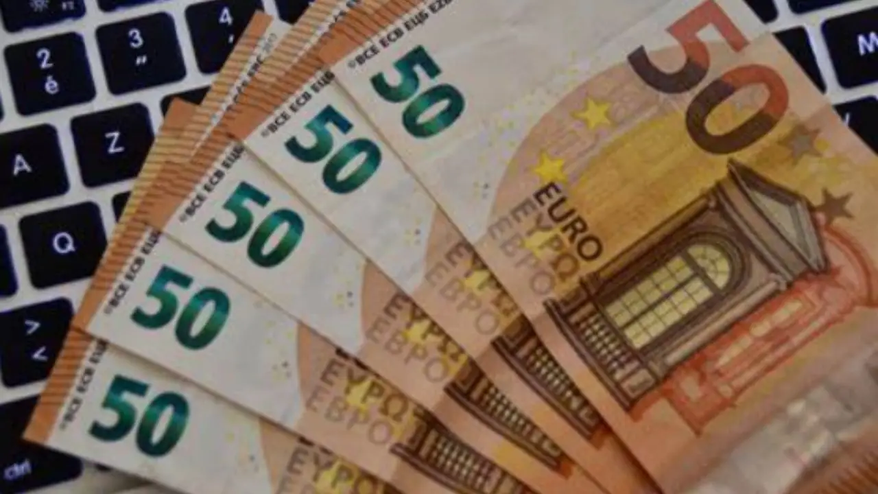 I metodi migliori per arrotondare lo stipendio: ecco come guadagnare nel tempo libero