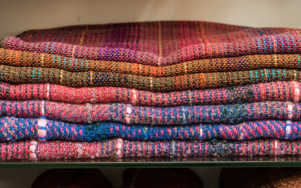 L’errore che fanno tutti disinfettando le coperte: ecco il metodo rapido e sicuro